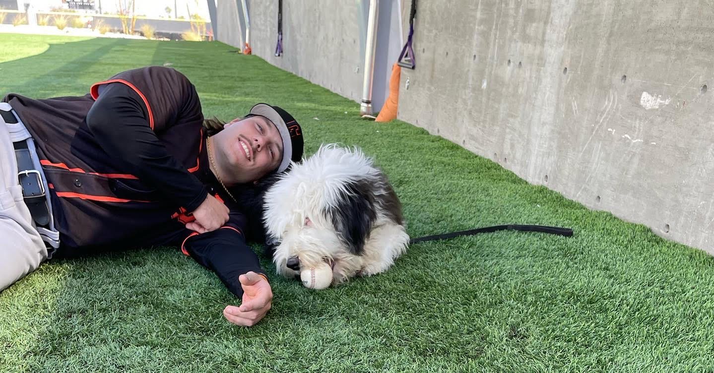 The Farm Team's Dog: Willie Provides Emotional Support for San Francisco  Giants Minor Leaguers - The Farmer's Dog
